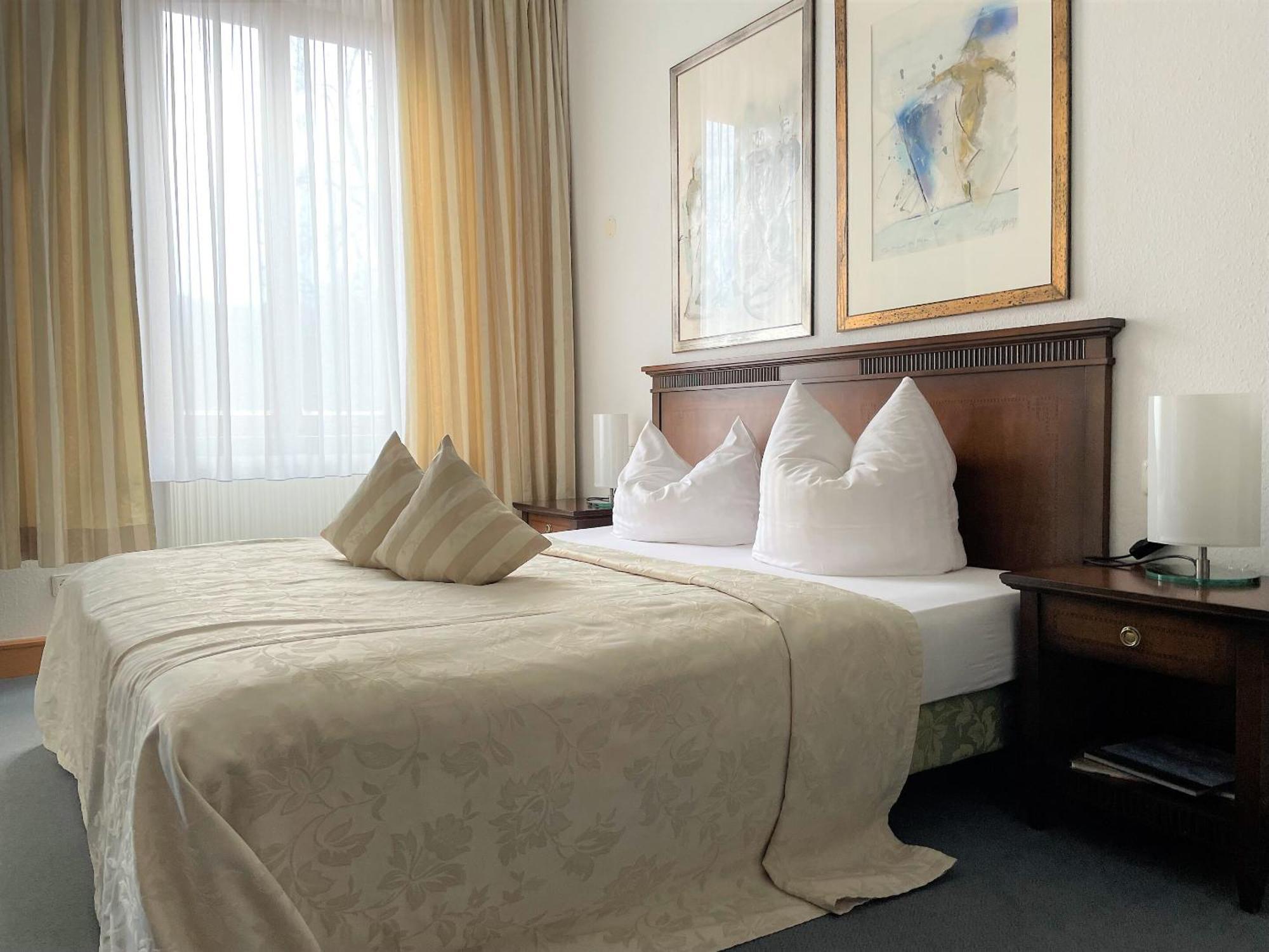 Hotel & Restaurant Schloss Weissenburg Uhlstadt-Kirchhasel Phòng bức ảnh