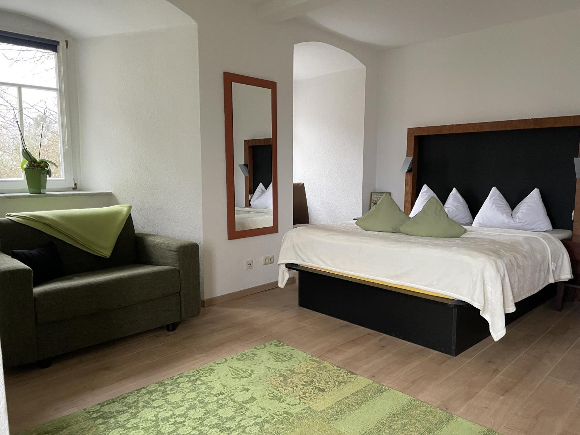 Hotel & Restaurant Schloss Weissenburg Uhlstadt-Kirchhasel Phòng bức ảnh